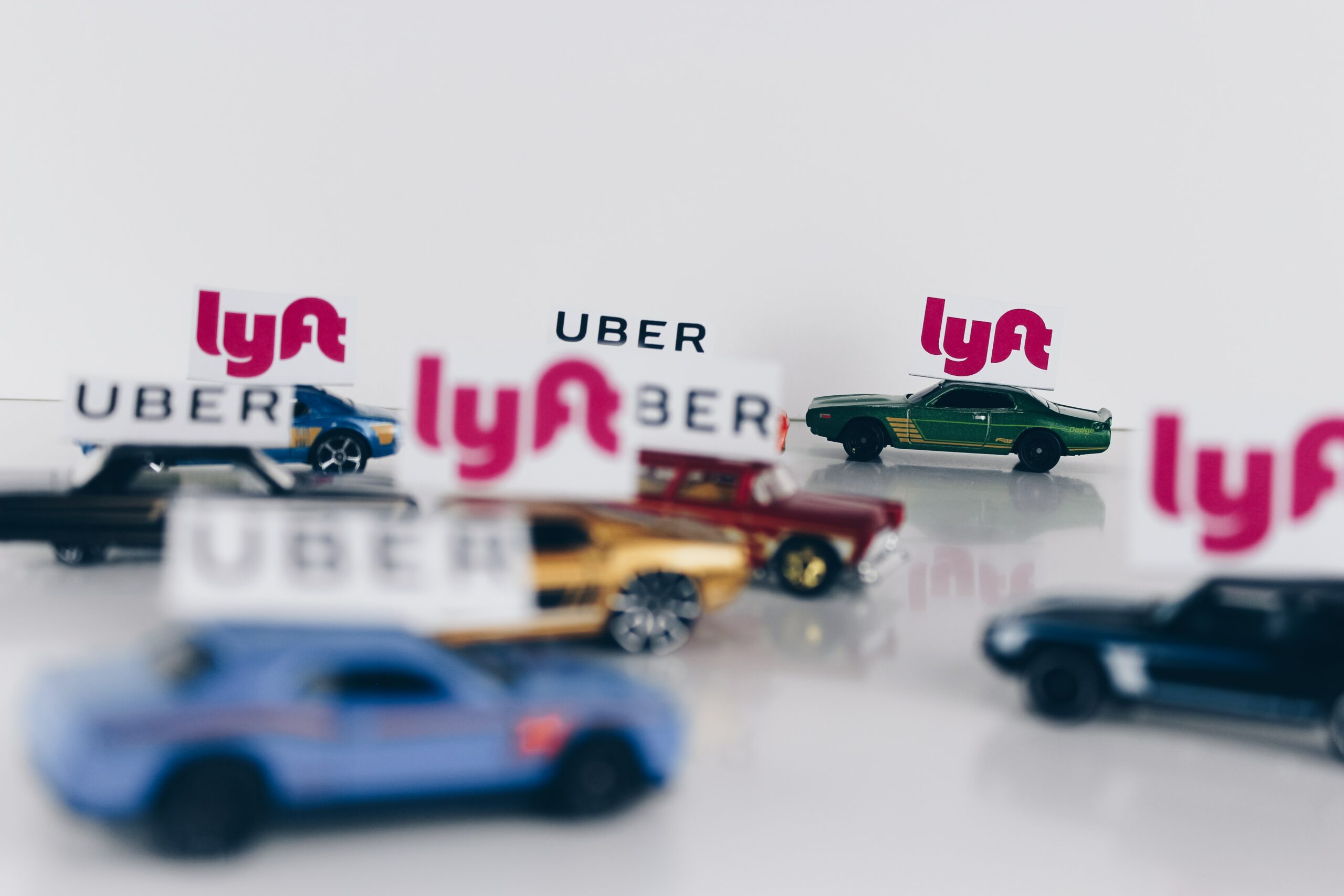 The Rhode Island AFL-CIO attacks the gig economy in weak attempt to cloak it in fighting against “misclassifying workers as independent contractors”